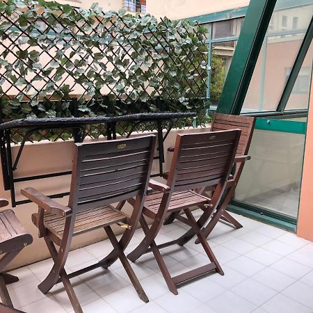 Le Dana Apartment Nisa Exterior foto