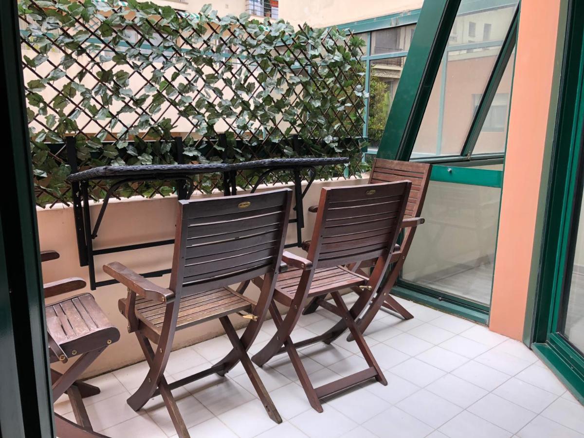 Le Dana Apartment Nisa Exterior foto